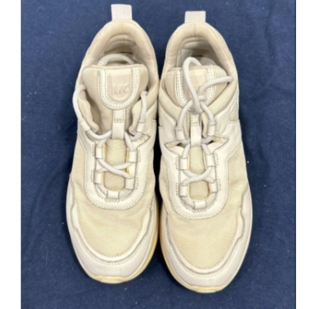 > Michael Kors Cream Sneakers with Logo Detail Women's Size 8